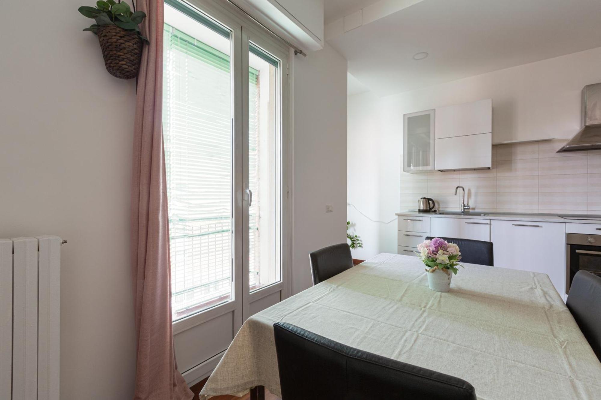 Lorenteggio Gelsomini Cozy * Milan