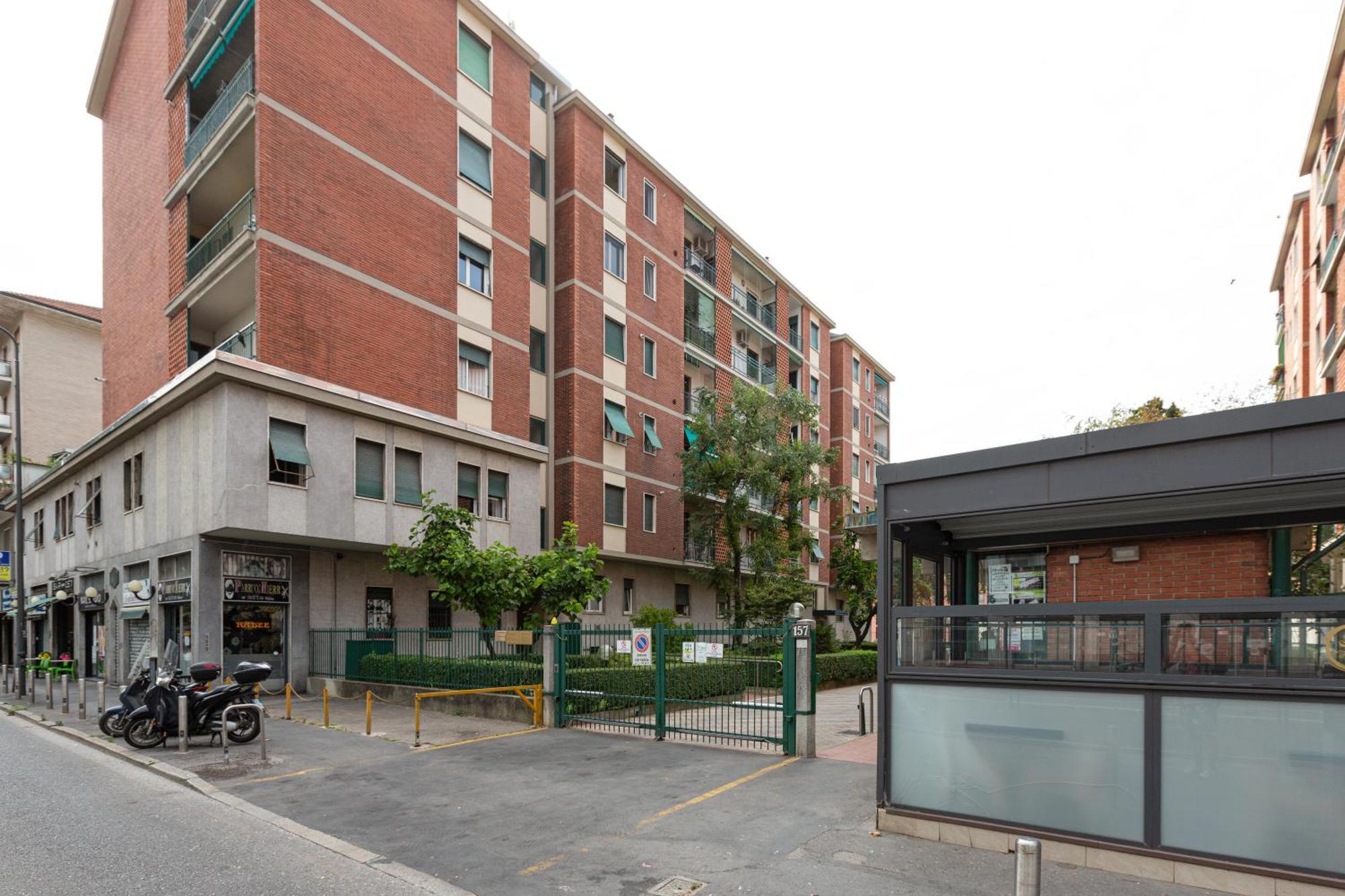 Lorenteggio Gelsomini Cozy Milan